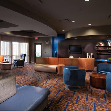 Courtyard By Marriott Fayetteville Εξωτερικό φωτογραφία