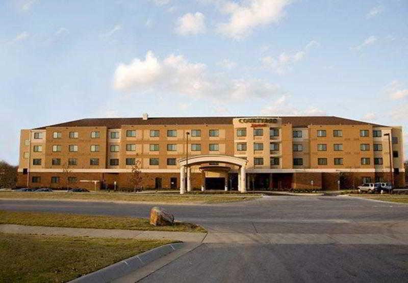 Courtyard By Marriott Fayetteville Εξωτερικό φωτογραφία